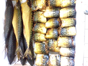 22 de kilograme de macrou şi hering afumat, confiscate de poliţişti